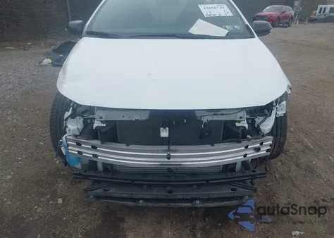 2024 Toyota Gr Corolla Core z USA, uszkodzony, nr VIN JTNABAAE4RA012332